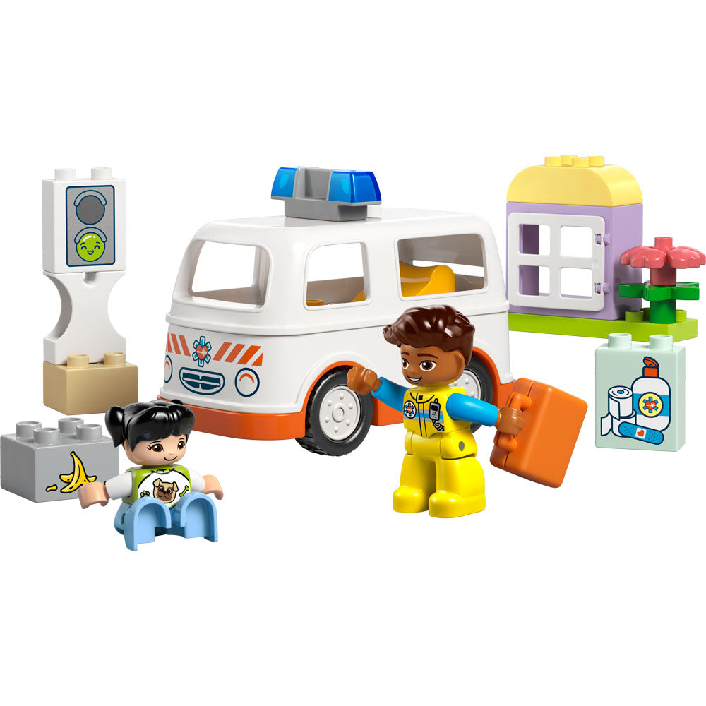 LEGO DUPLO ﻿10447 Ambulance & Driver