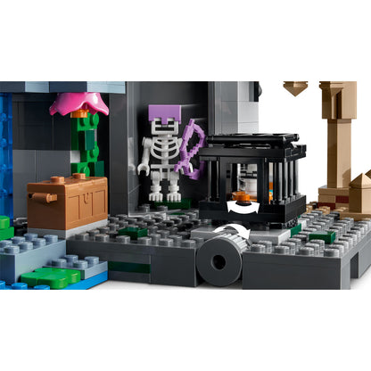[DISCONTINUED] LEGO Minecraft 21189 The Skeleton Dungeon